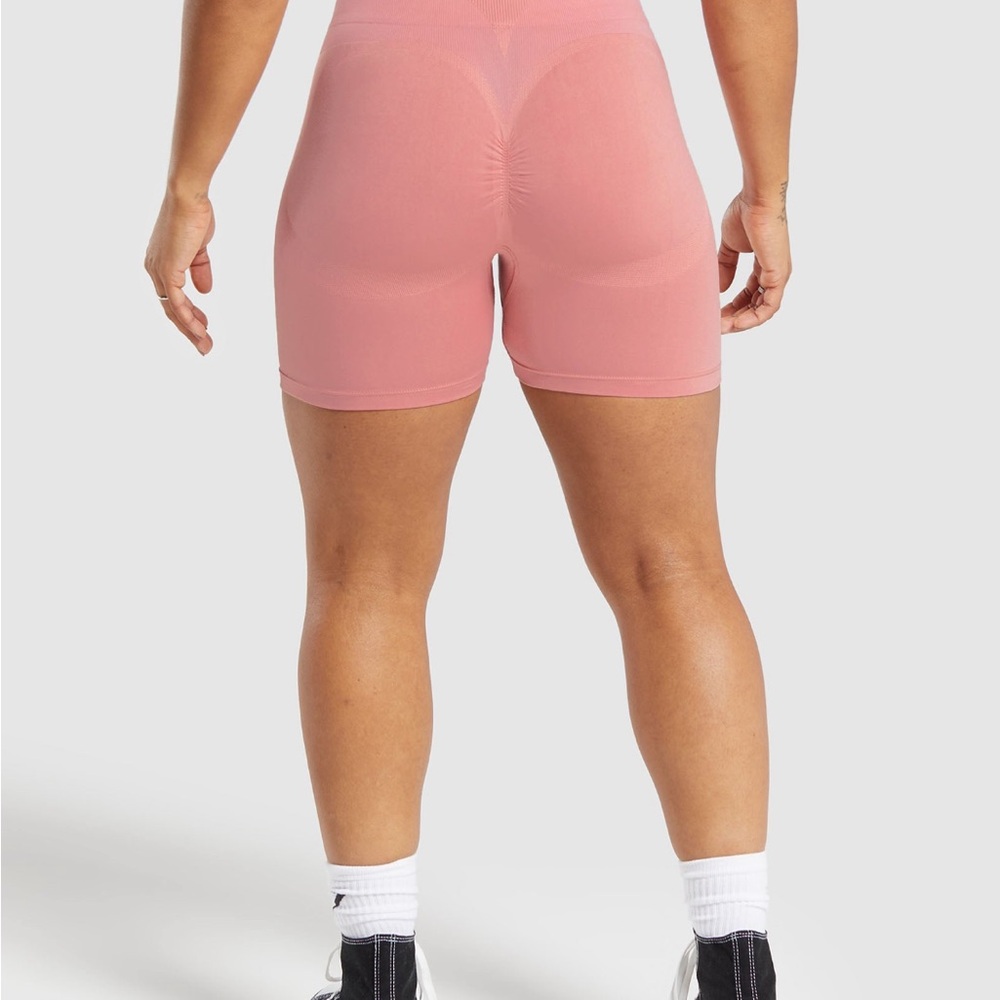GYMSHARK Women's Pink Seamless Shorts
